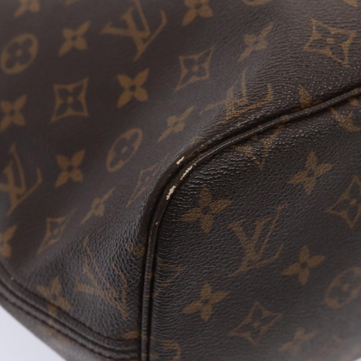 Monogrammi Neverfull MM -kangaskassi