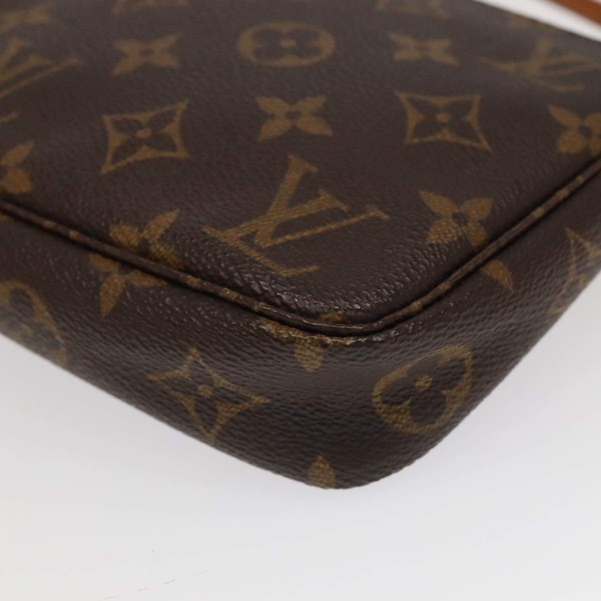 Monogram Pochette -tarvikepussi