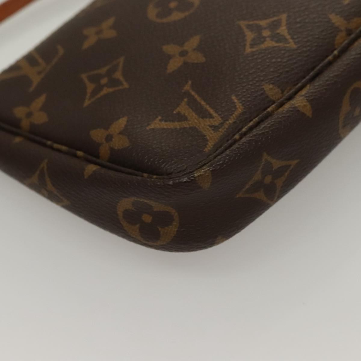 Monogram Pochette Accessoires Pouch