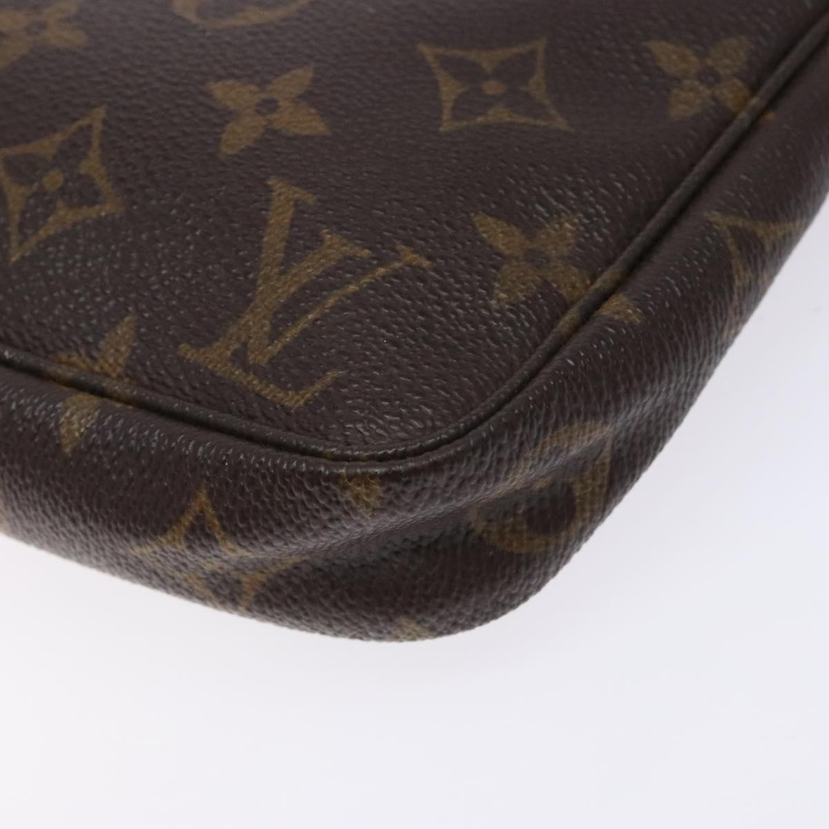 Monogram Pochette Accessoires Pouch