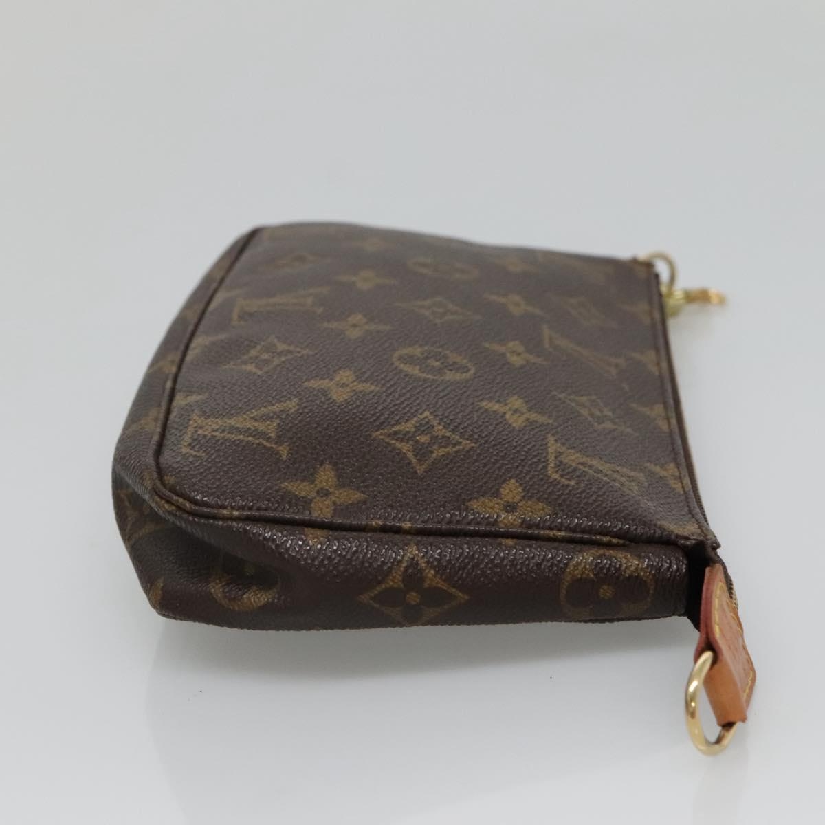 Monogram Pochette Accessoires Pouch