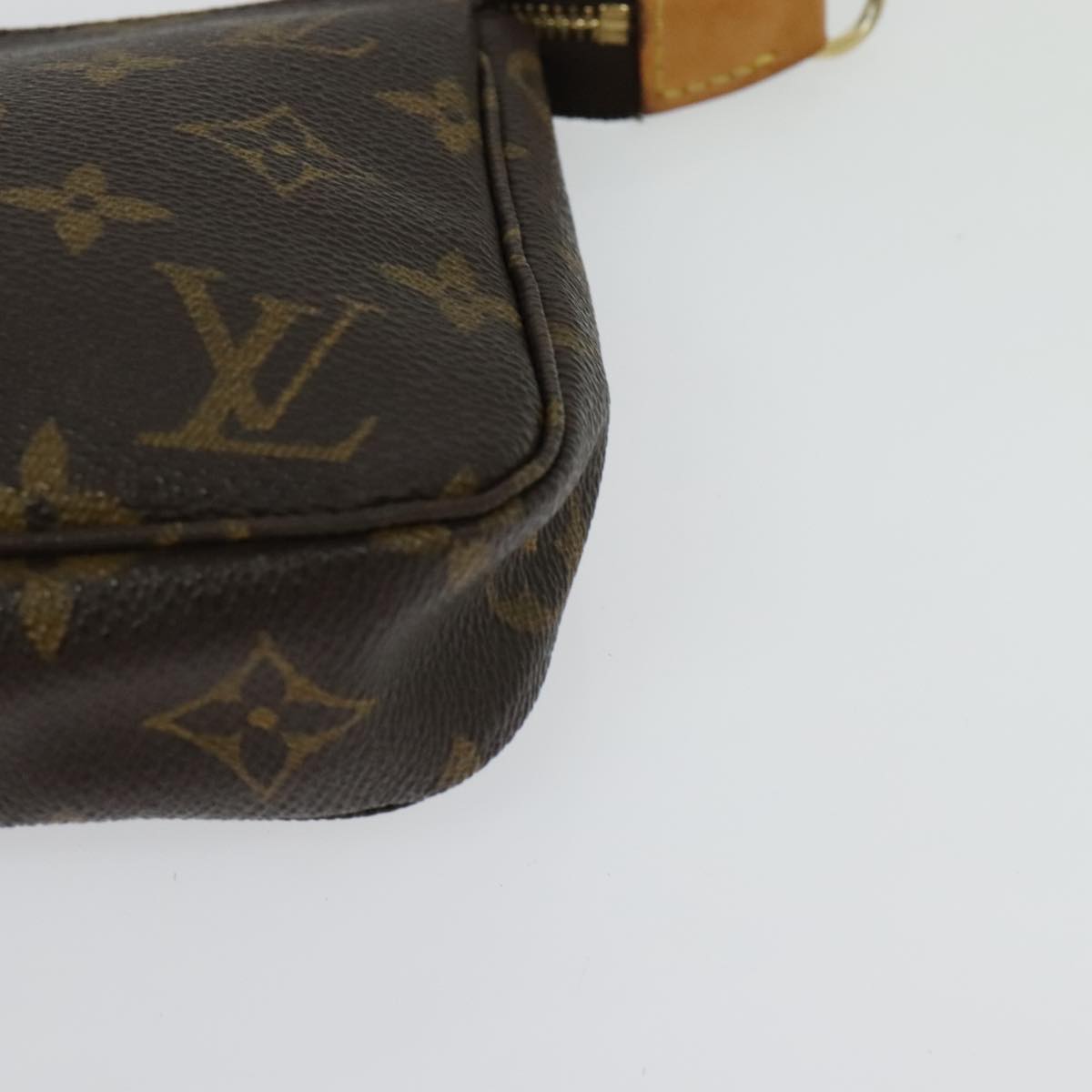 Monogram Pochette Accessoires Pouch