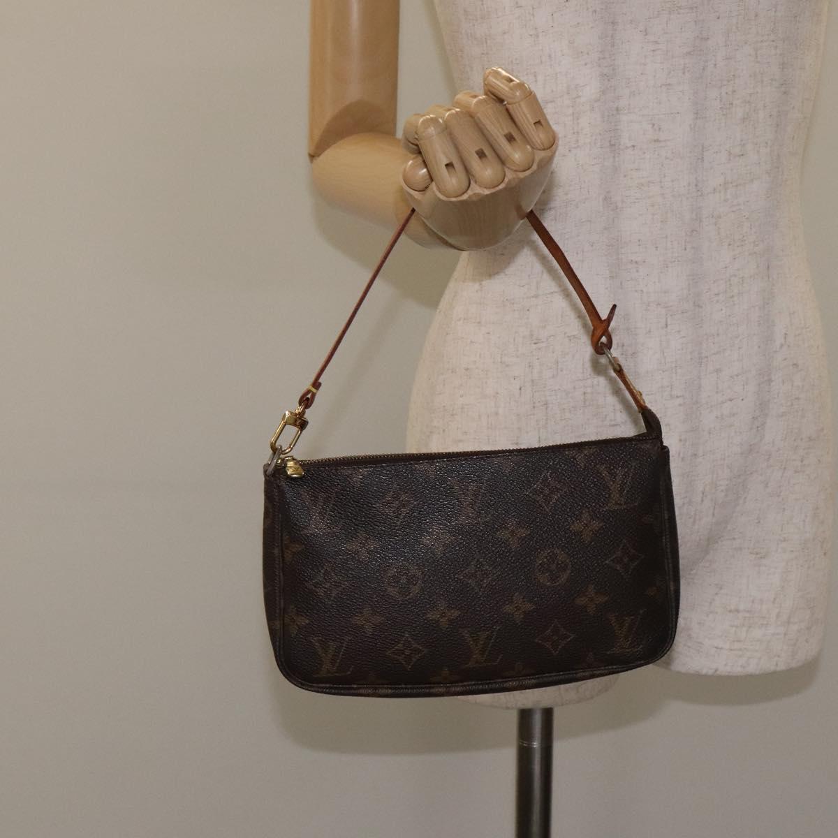 Monogram Pochette Accessoires Pouch