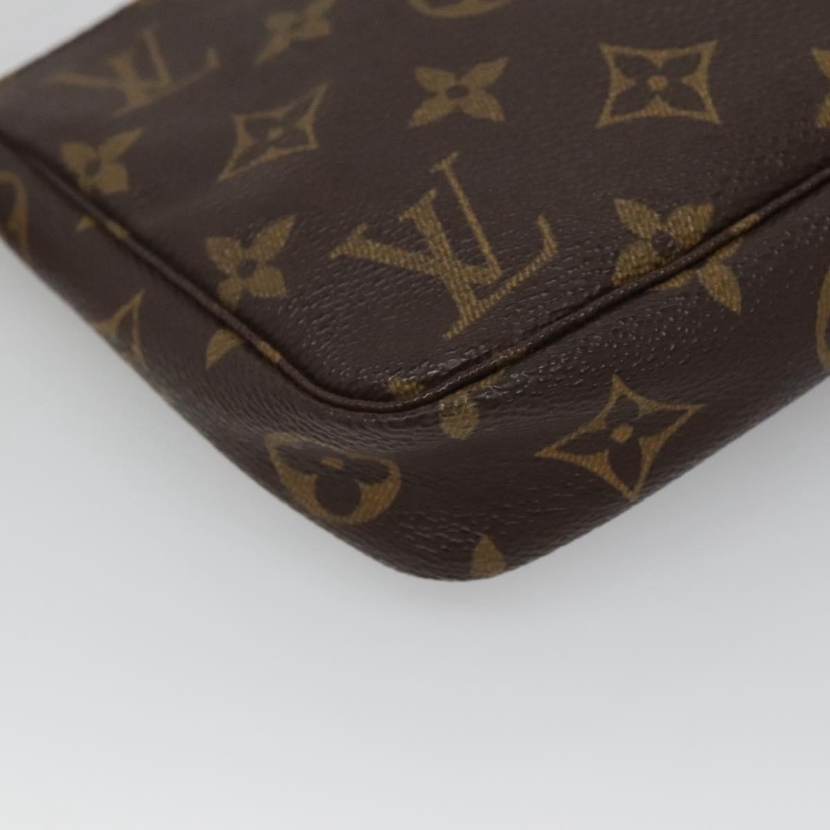 Monogram Pochette Accessoires Pouch