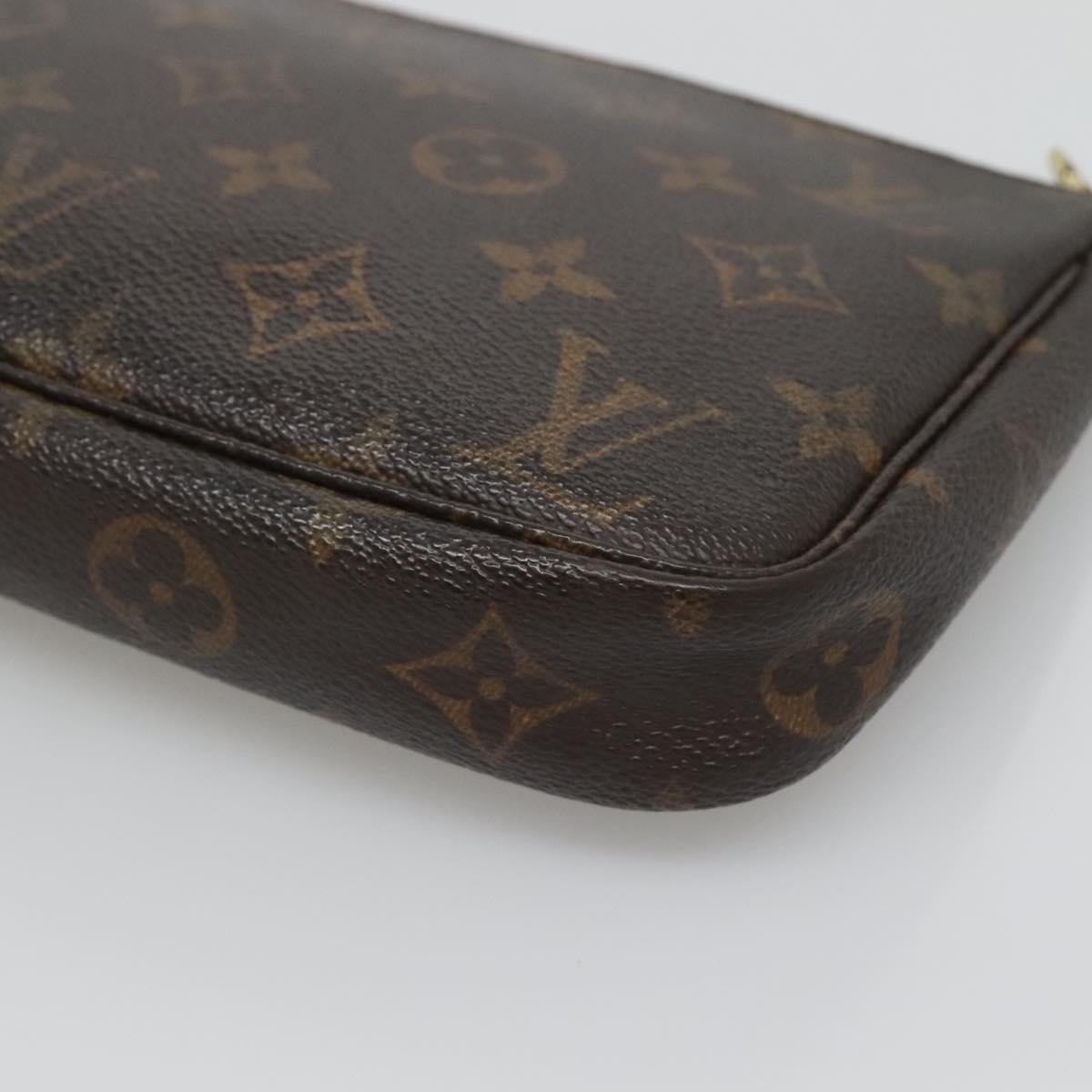 Monogram Pochette Accessoires Pouch