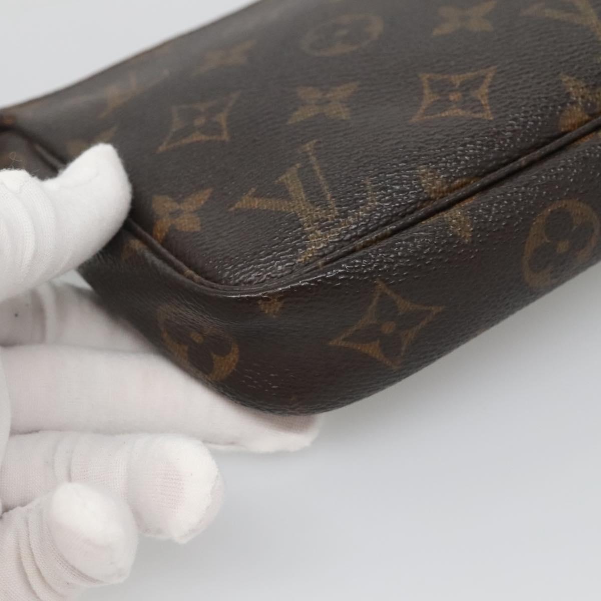 Monogram Pochette Accessoires Pouch