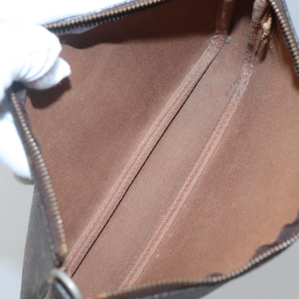 Monogram Pochette Accessoires Pouch