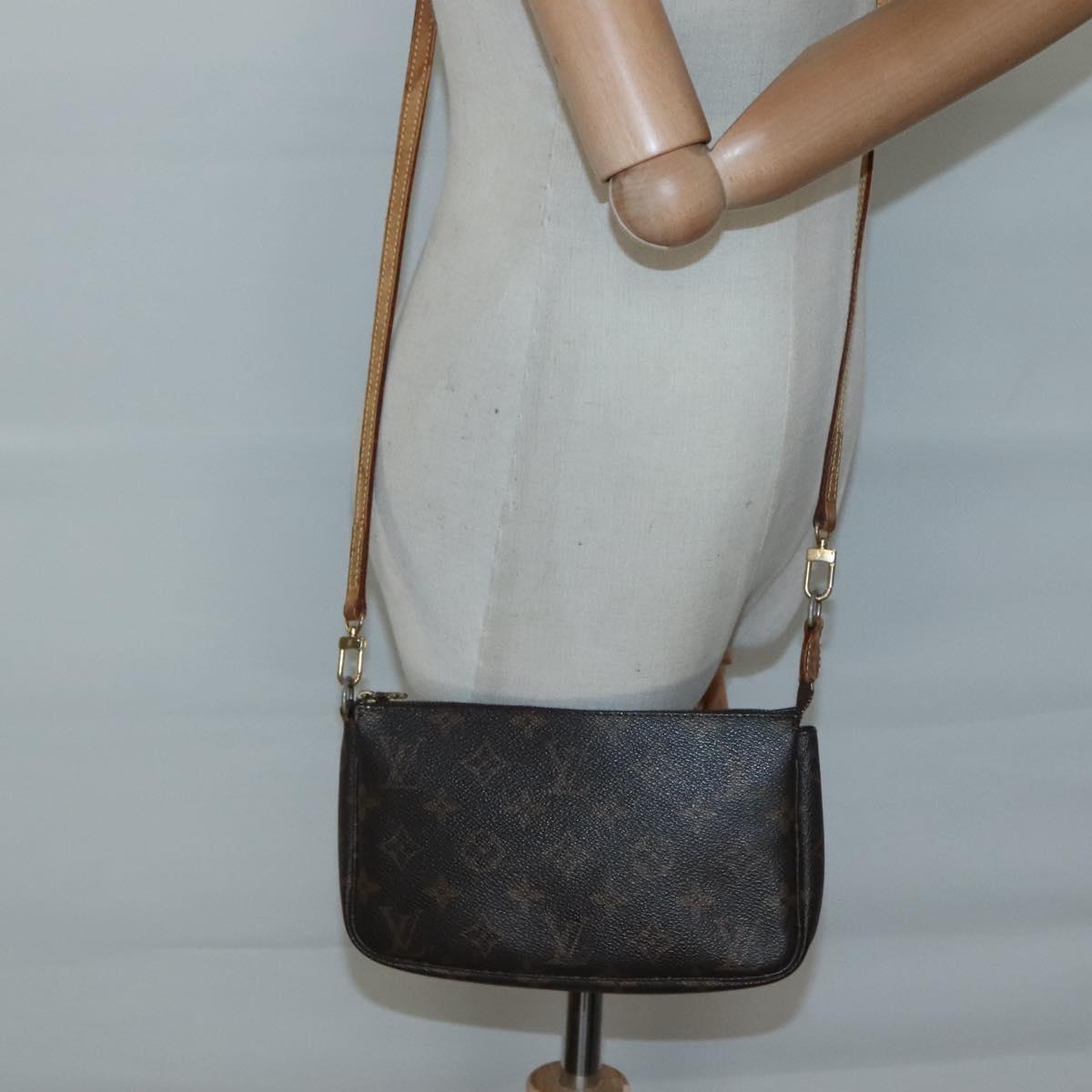 Monogram Pochette Accessoires Pouch