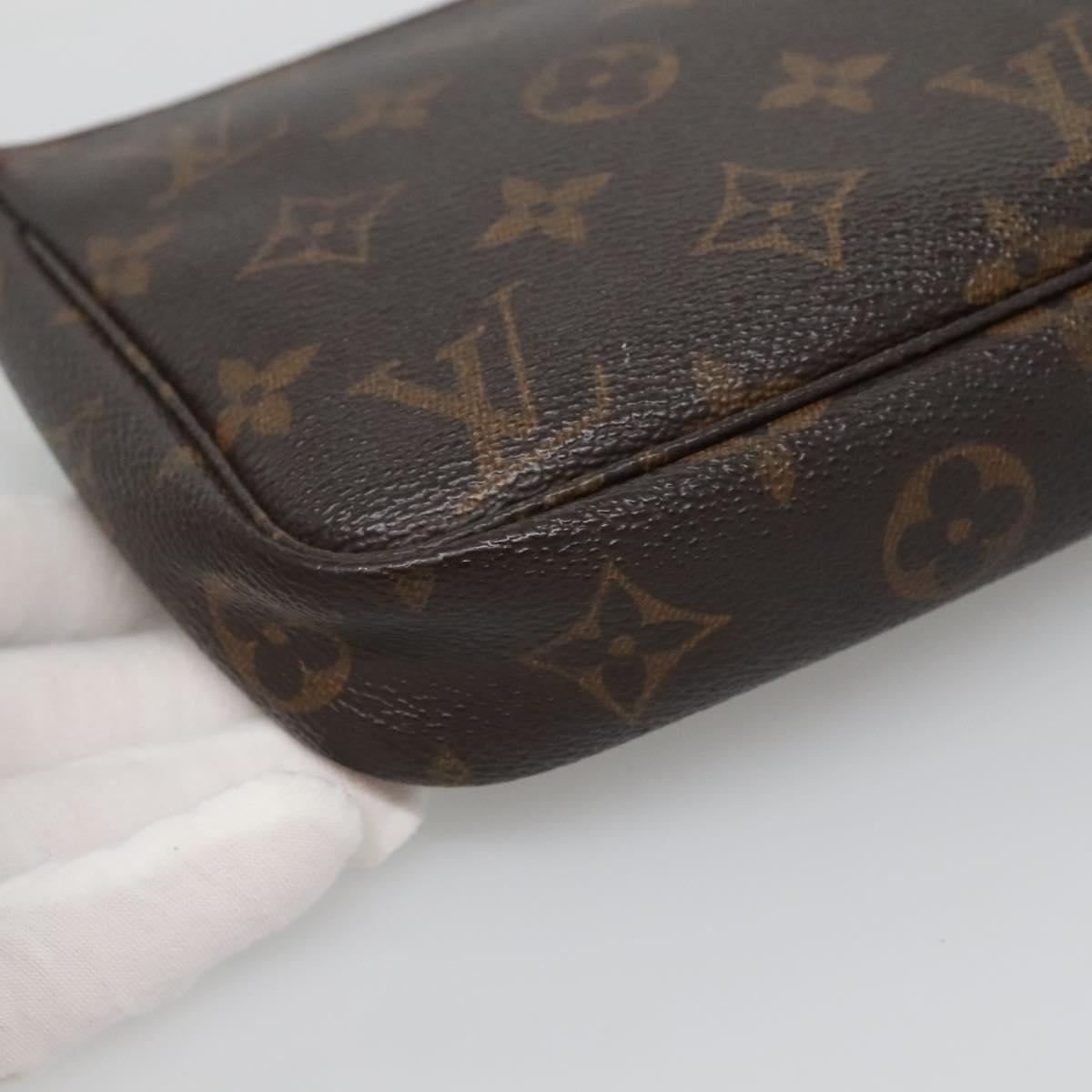 Monogram Pochette Accessoires Pouch