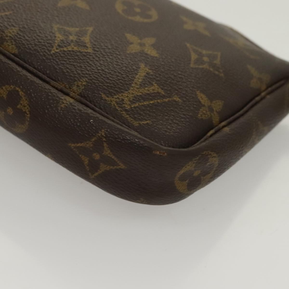 Monogram Pochette Accessoires Pouch