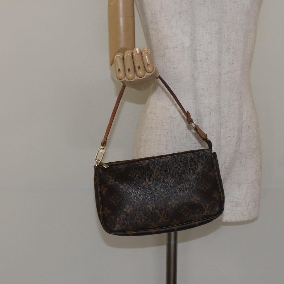 Monogram Pochette Accessoires Pouch