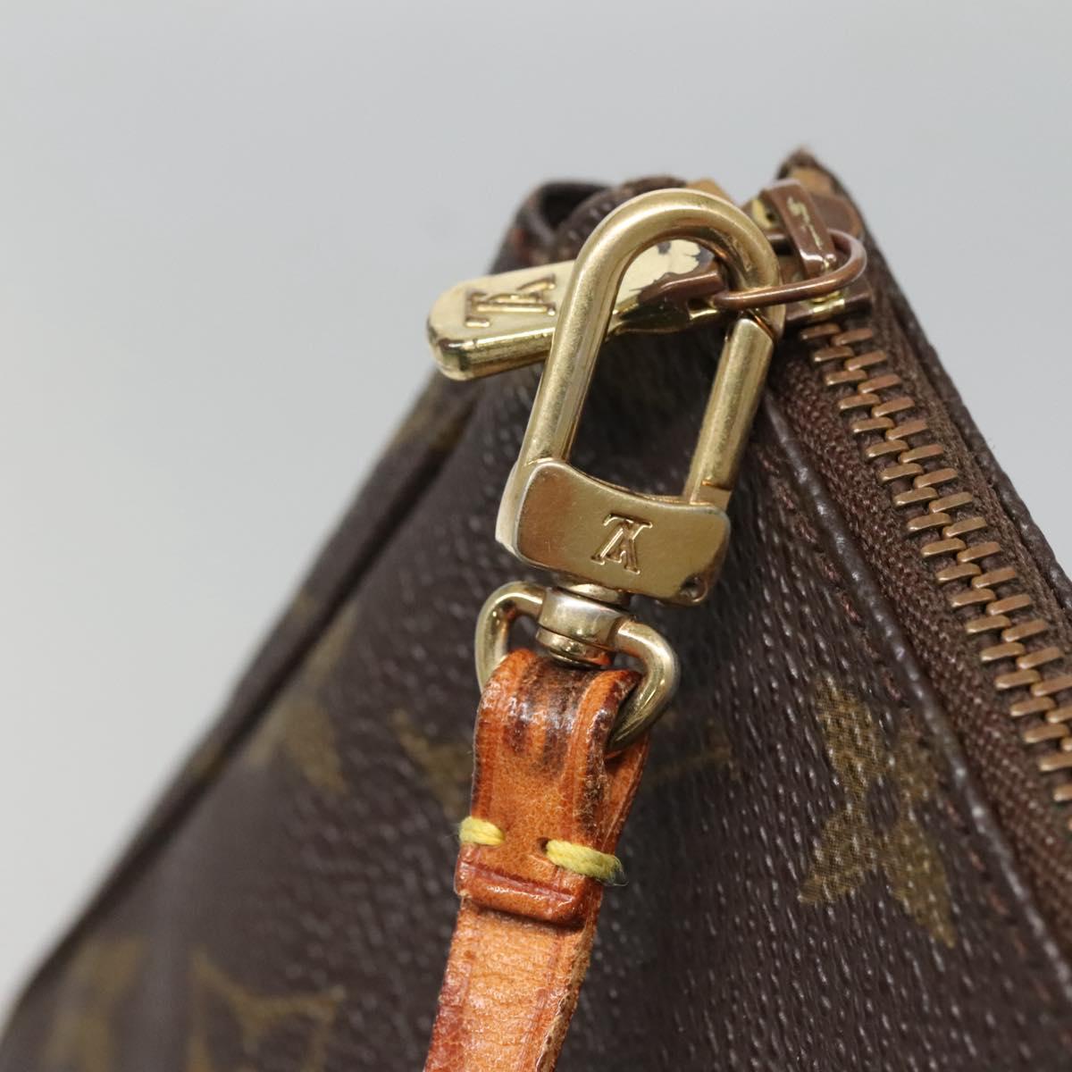 Monogram Pochette Accessoires Pouch