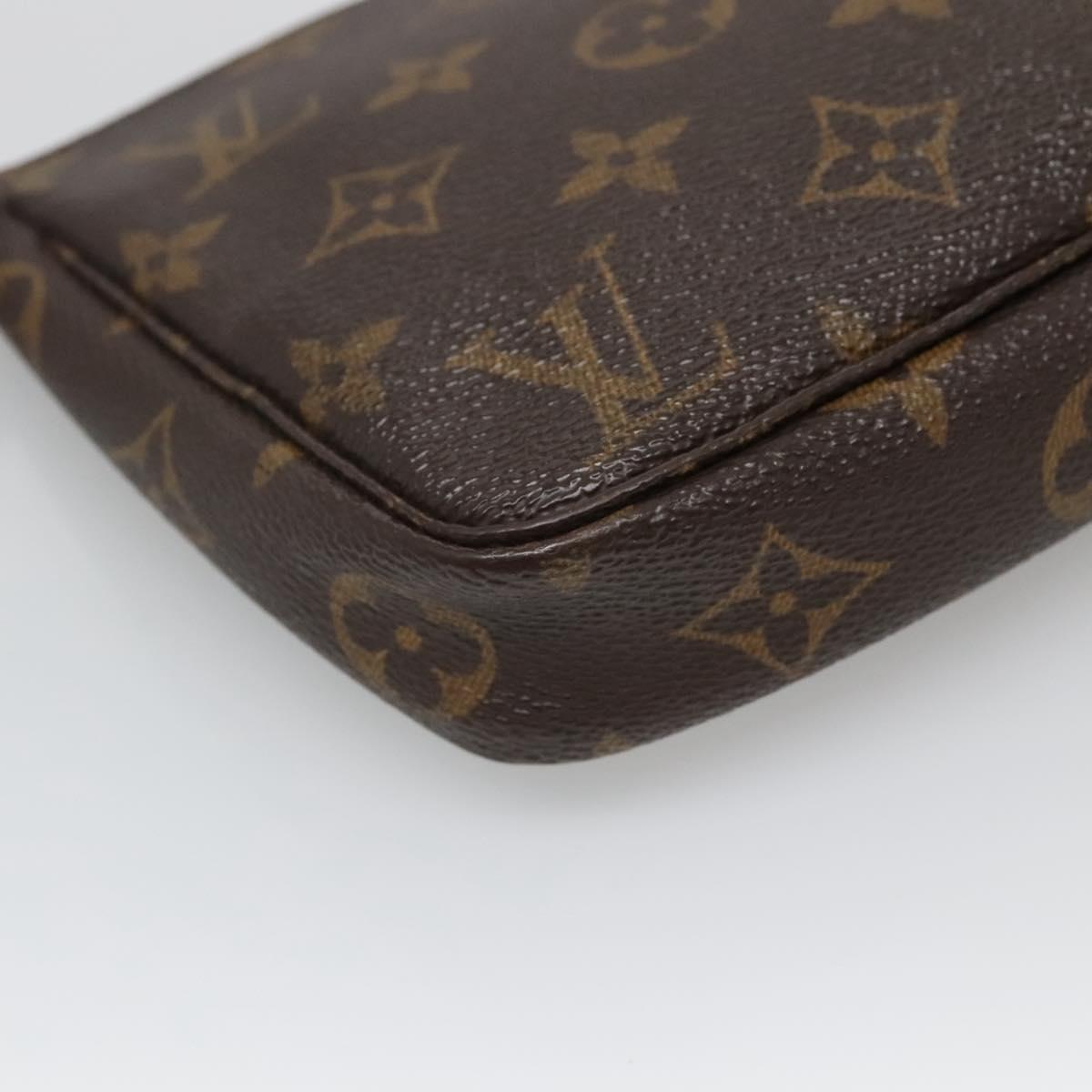 Monogram Pochette Accessoires Pouch