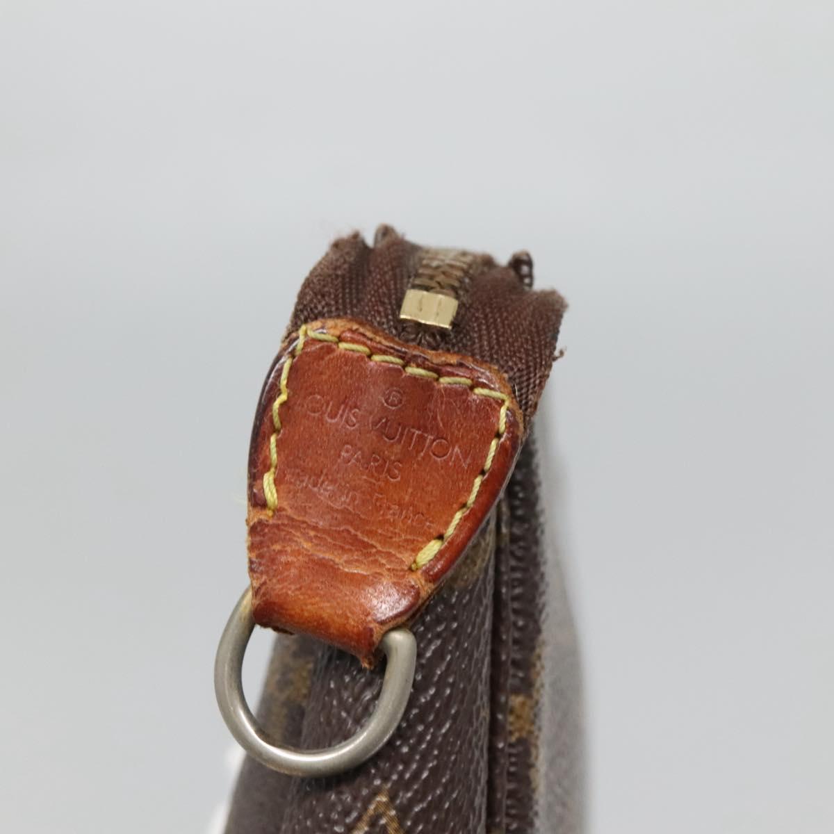 Monogram Pochette Accessoires Pouch