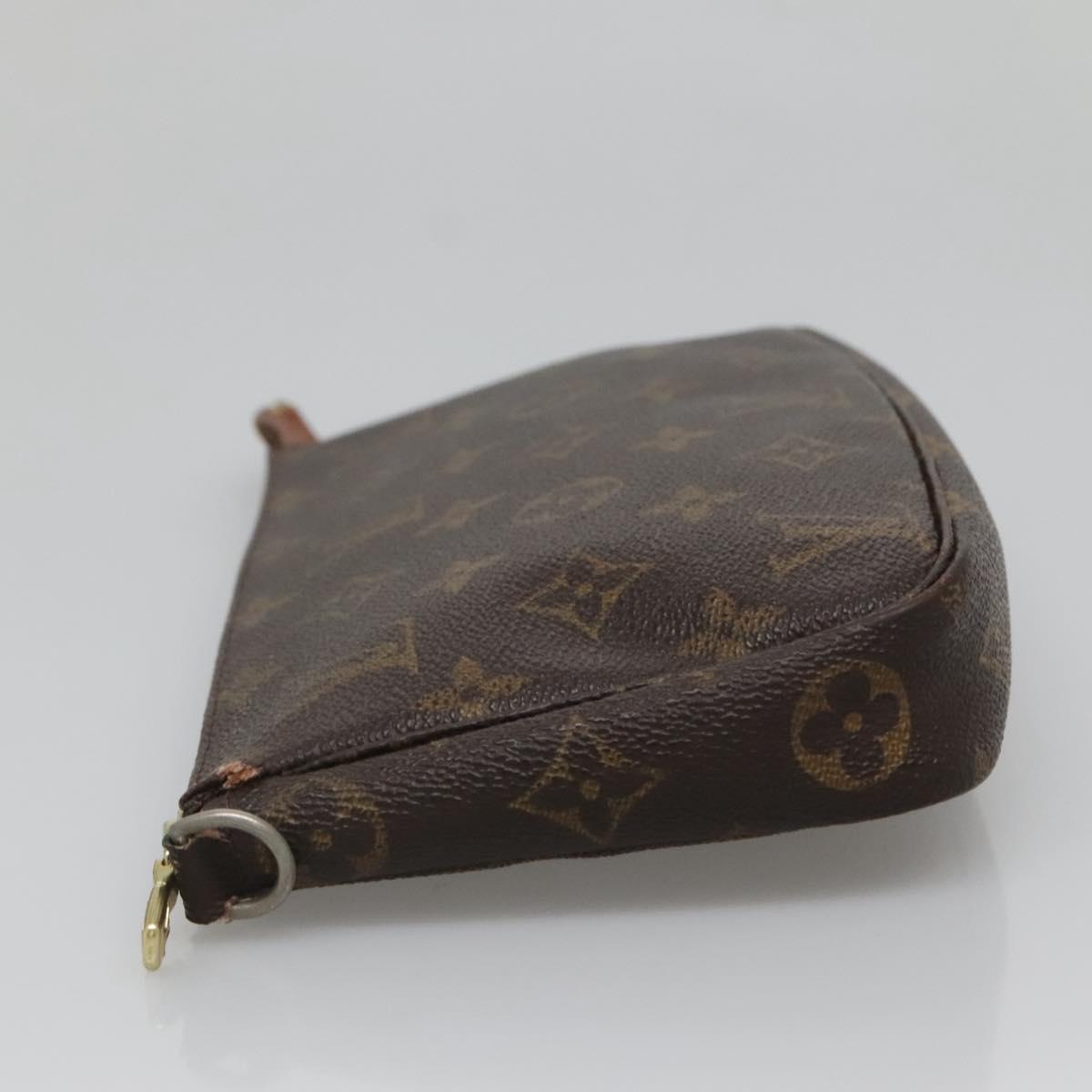 Monogram Pochette Accessoires Pouch