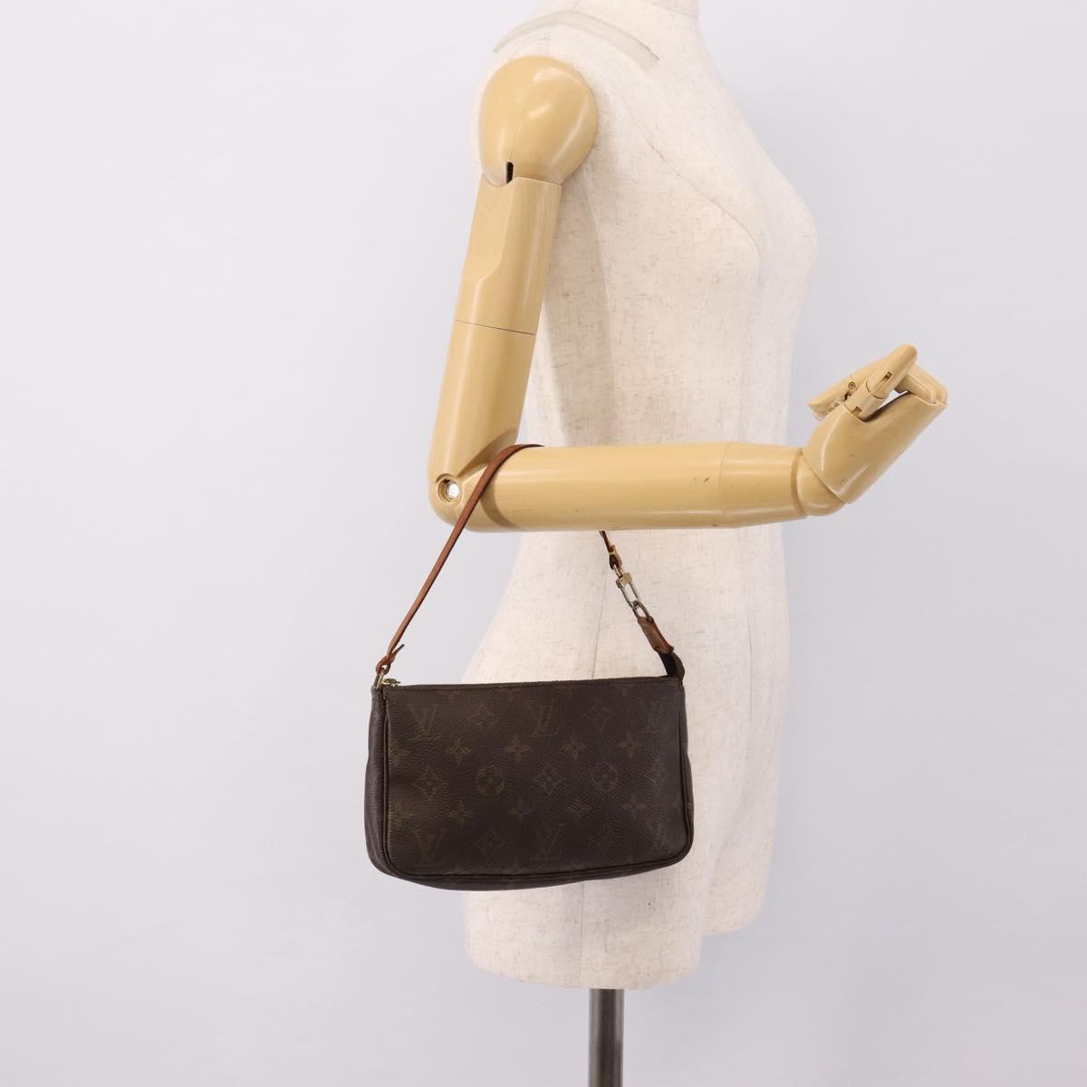 Monogram Pochette Accessoires Pouch