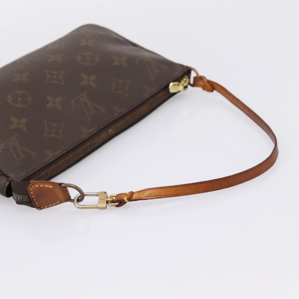 Monogram Pochette Accessoires Pouch