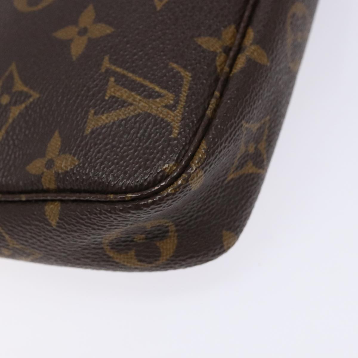 Monogram Pochette Accessoires Pouch