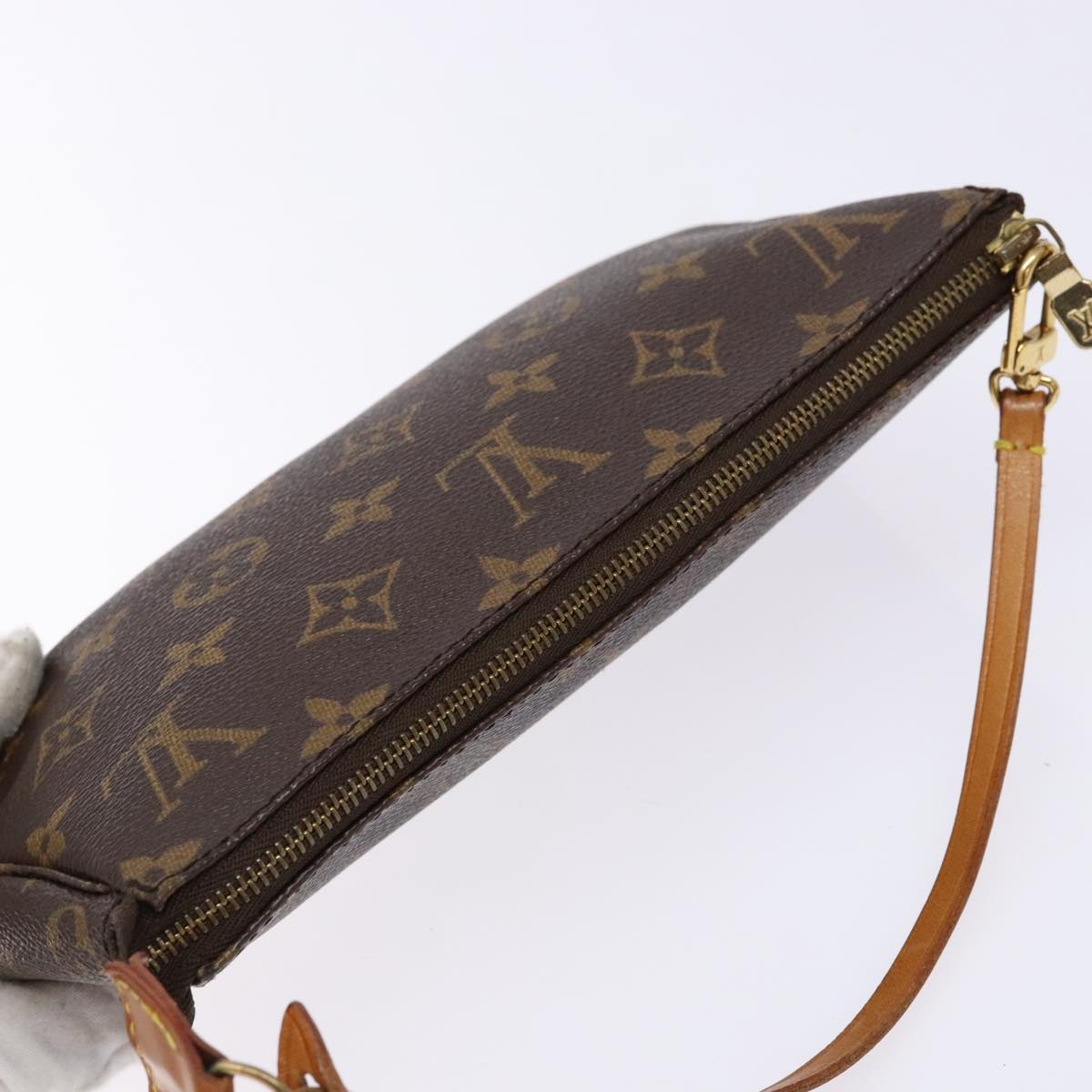 Monogram Pochette Accessoires Pouch