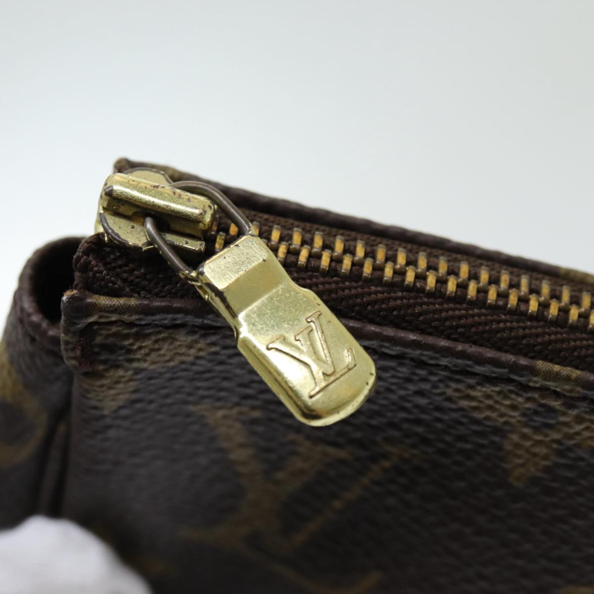Monogram Pochette Accessoires Pouch