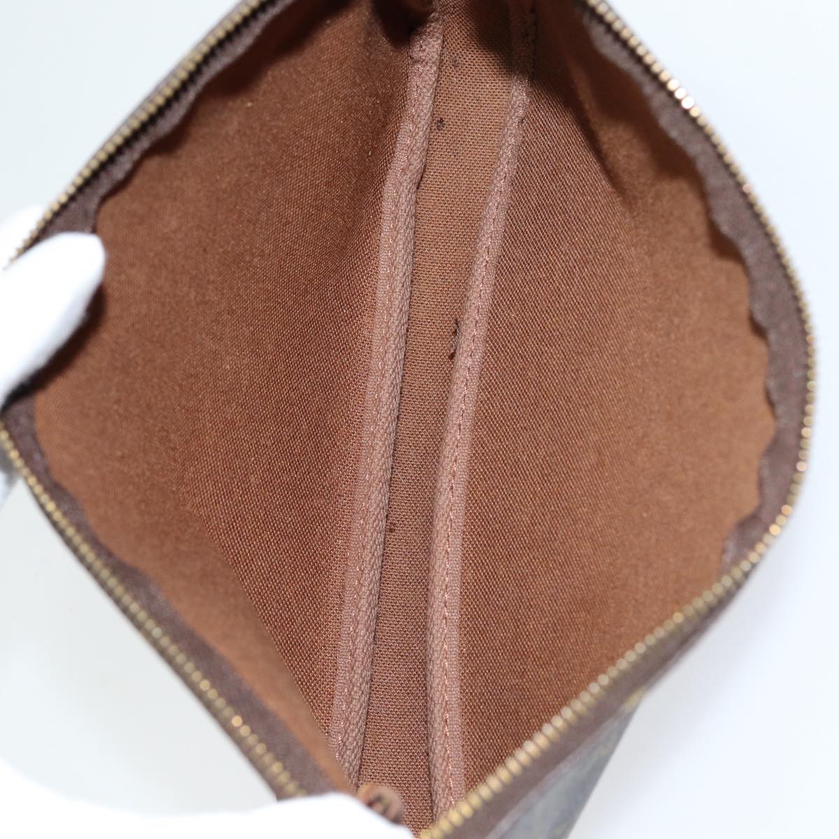 Monogram Pochette Accessoires Pouch