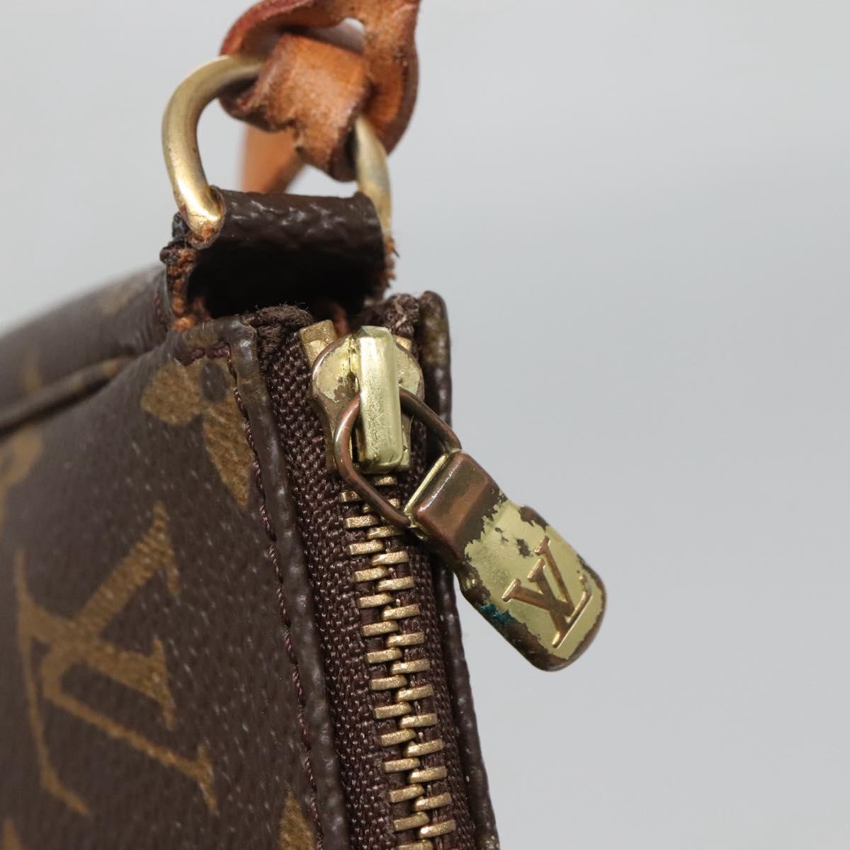 Monogram Pochette Accessoires Pouch