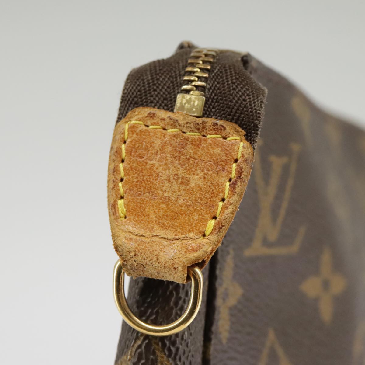 Monogram Pochette Accessoires Pouch