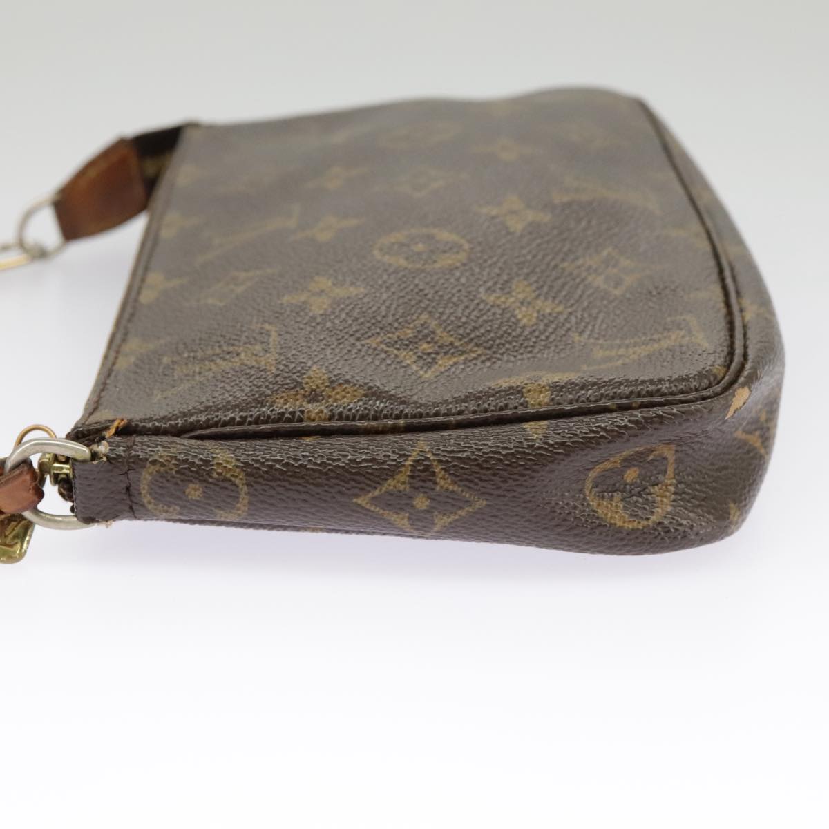 Monogram Pochette Accessoires Pouch