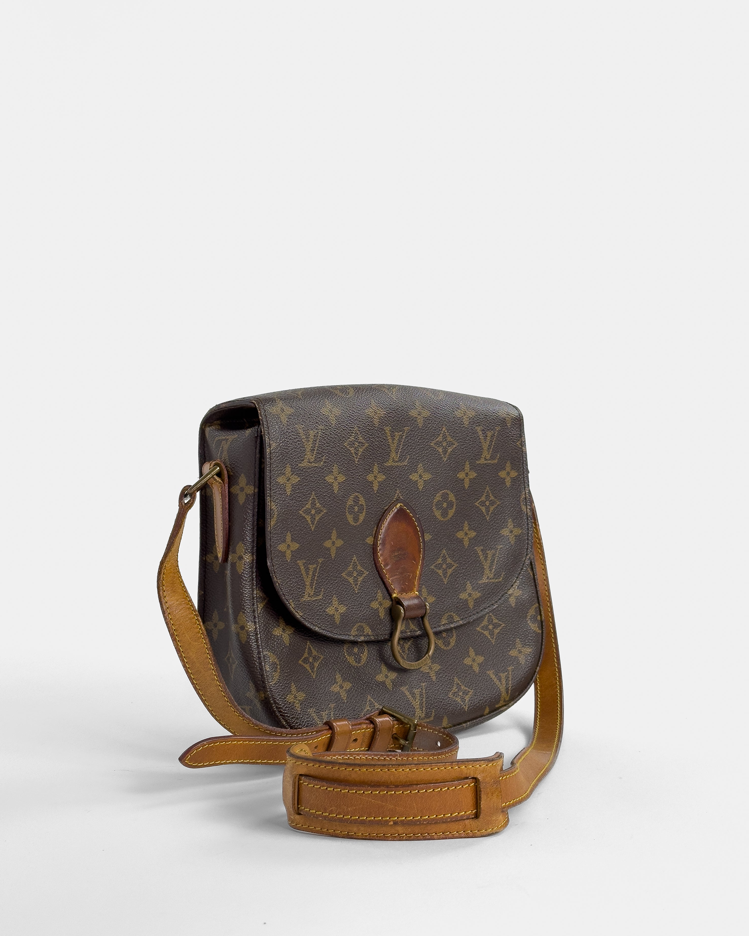 Handla Louis Vuitton Saint Cloud GM Shoulder Bag Monogram online | Smidigt och enkelt på nätet - Merchsweden |