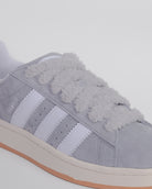 Handla Merchsweden 'Grey' Fluffy laces online | Smidigt och enkelt på nätet - Merchsweden |