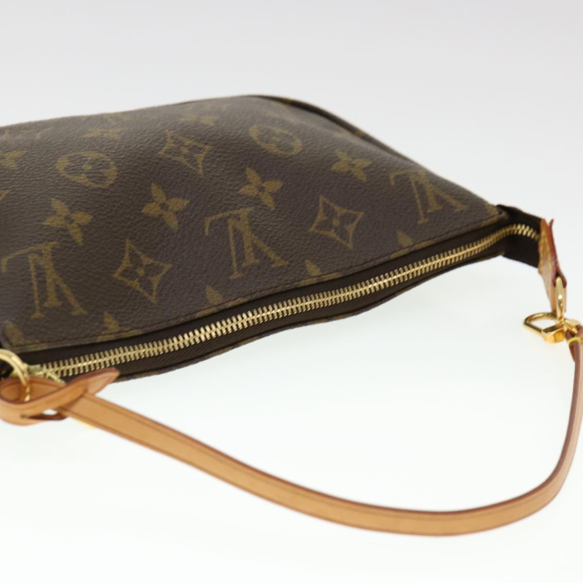 Handla Louis Vuitton Monogram Pochette Accessoires Pouch online | Smidigt och enkelt på nätet - Merchsweden |