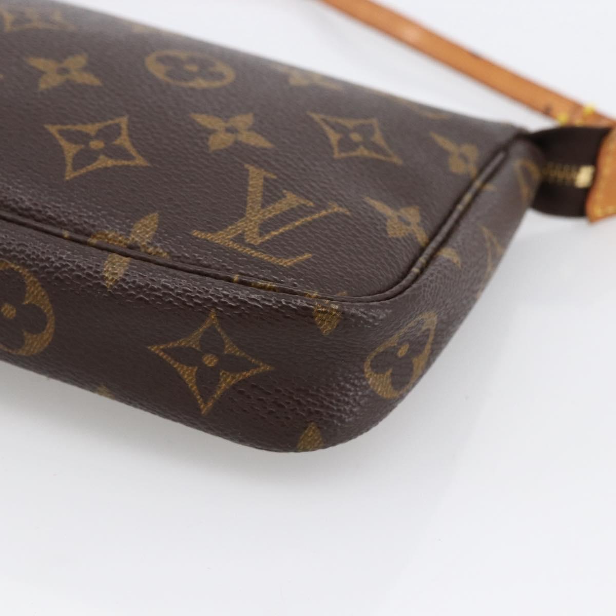 Monogram Pochette Accessoires Pouch