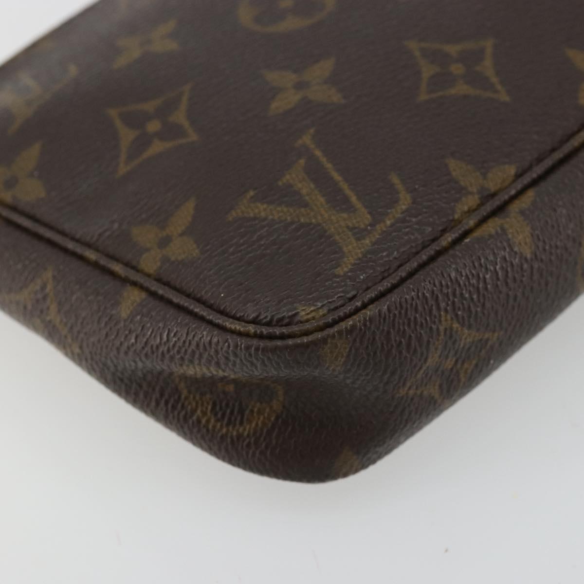 Monogram Pochette Accessoires Pouch