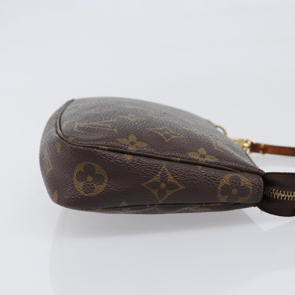 Monogram Pochette Accessoires Pouch