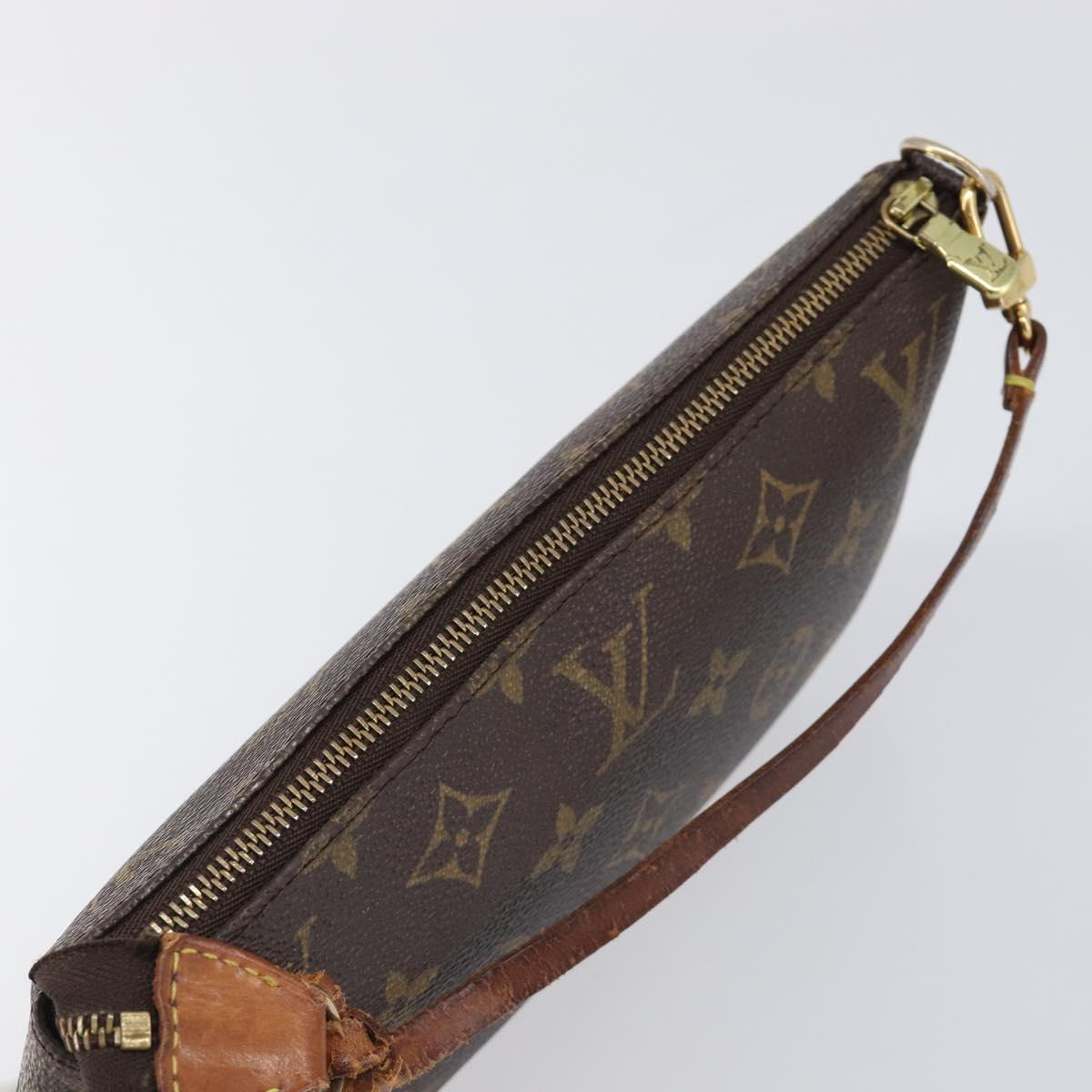 Monogram Pochette Accessoires Pouch