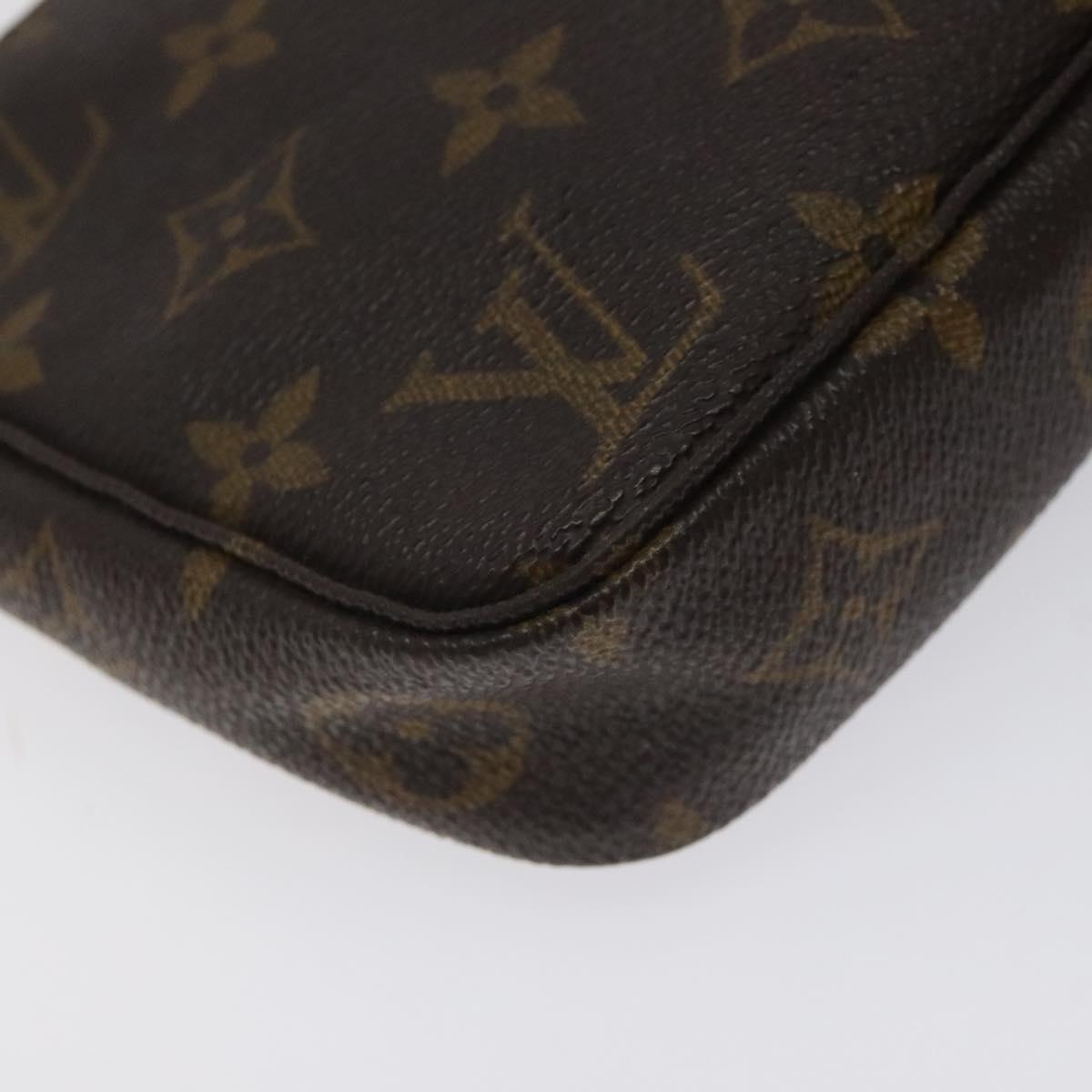 Monogram Pochette Accessoires Pouch