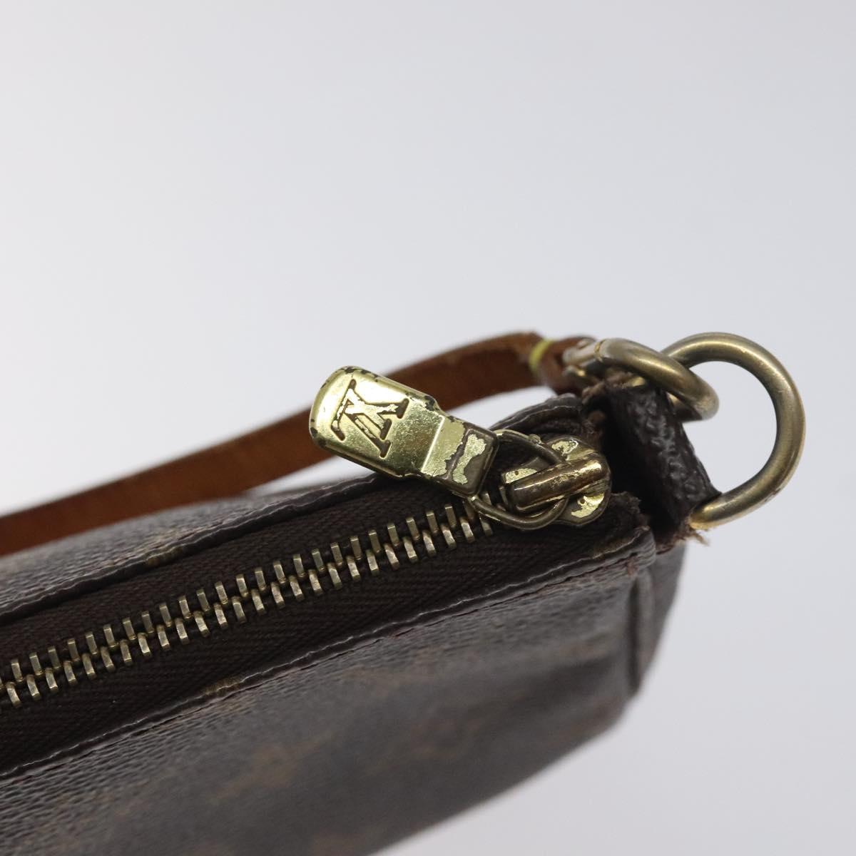 Monogram Pochette Accessoires Pouch