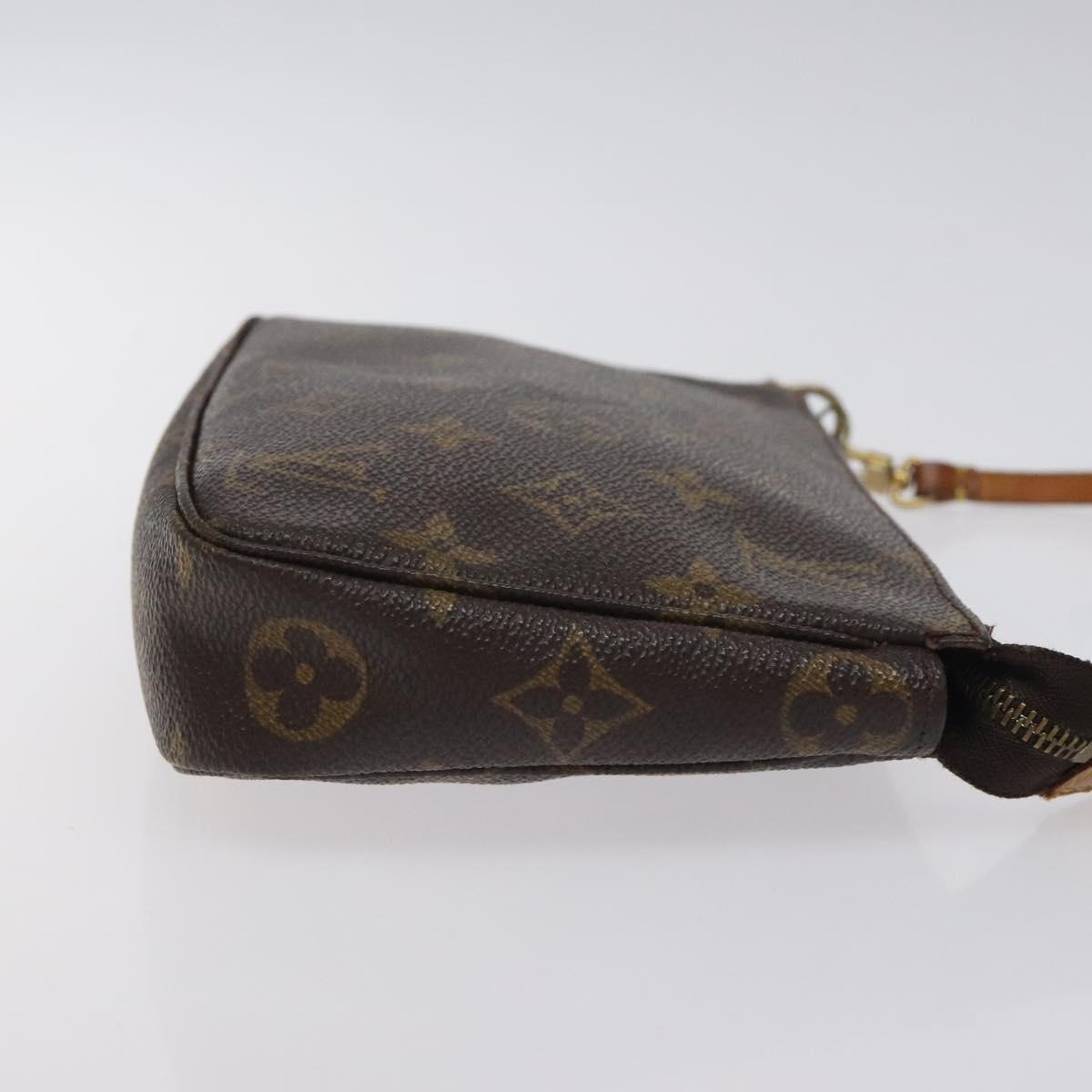 Monogram Pochette Accessoires Pouch