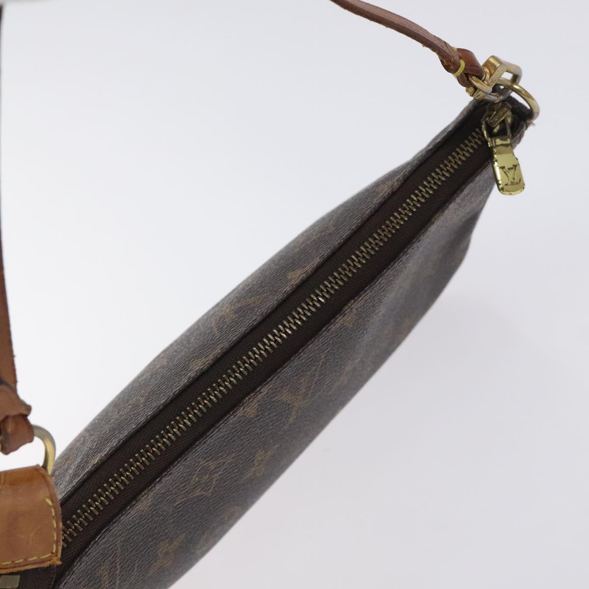 Monogram Pochette Accessoires Pouch