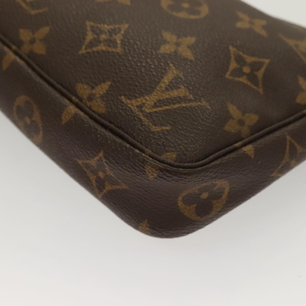 Monogram Pochette Accessoires Pouch