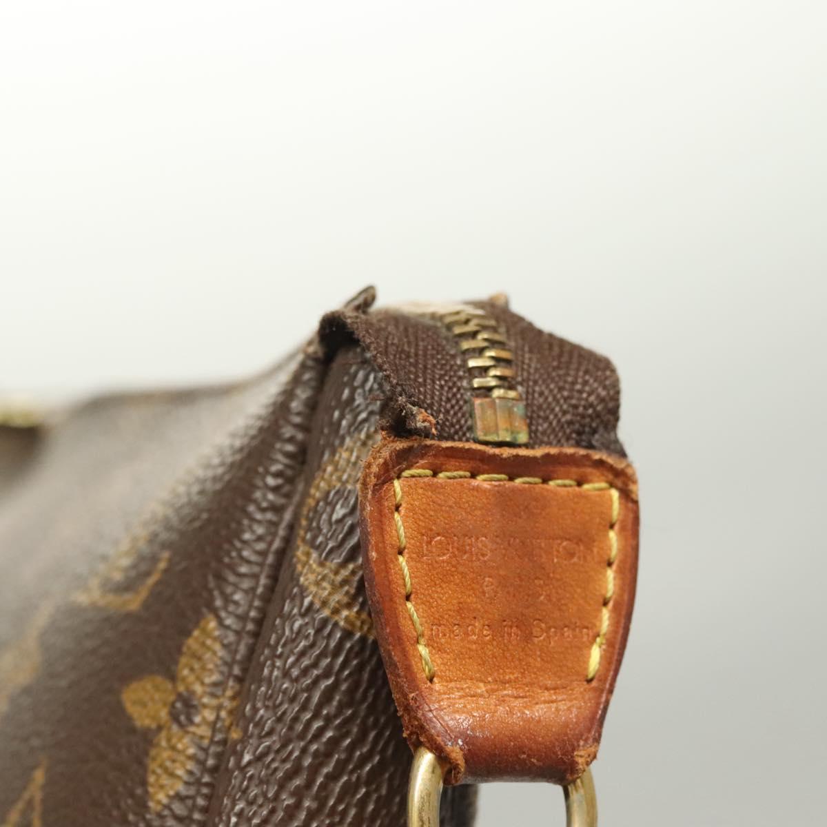 Monogram Pochette Accessoires Pouch