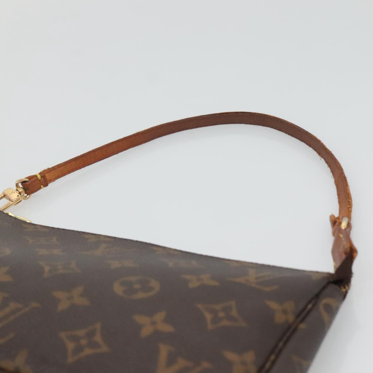 Monogram Pochette Accessoires Pouch