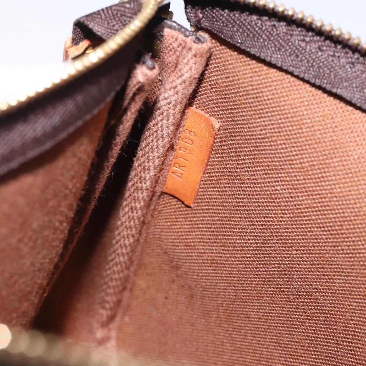 Monogram Pochette Accessoires Pouch