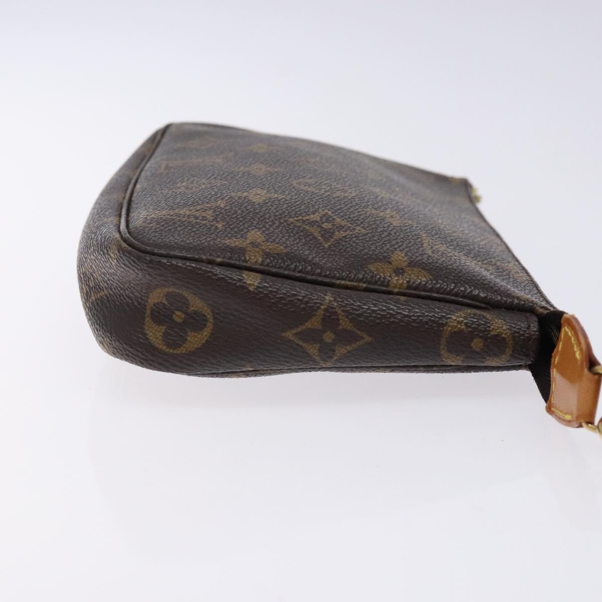 Monogram Pochette Accessoires Pouch