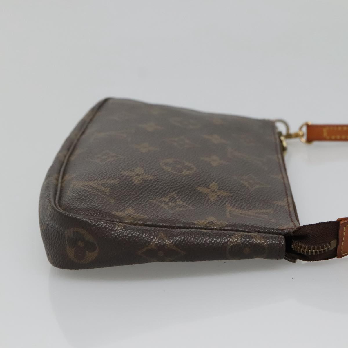Monogram Pochette Accessoires Pouch