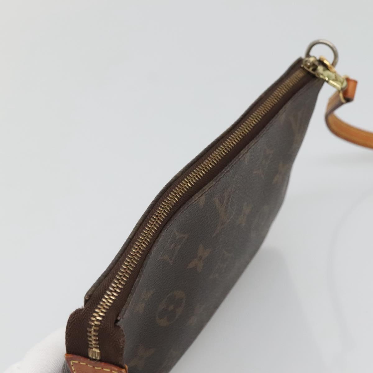 Monogram Pochette Accessoires Pouch