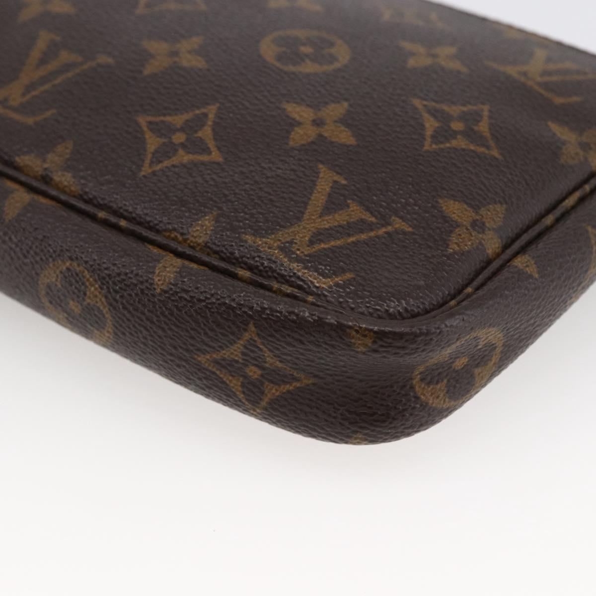 Monogram Pochette Accessoires Pouch
