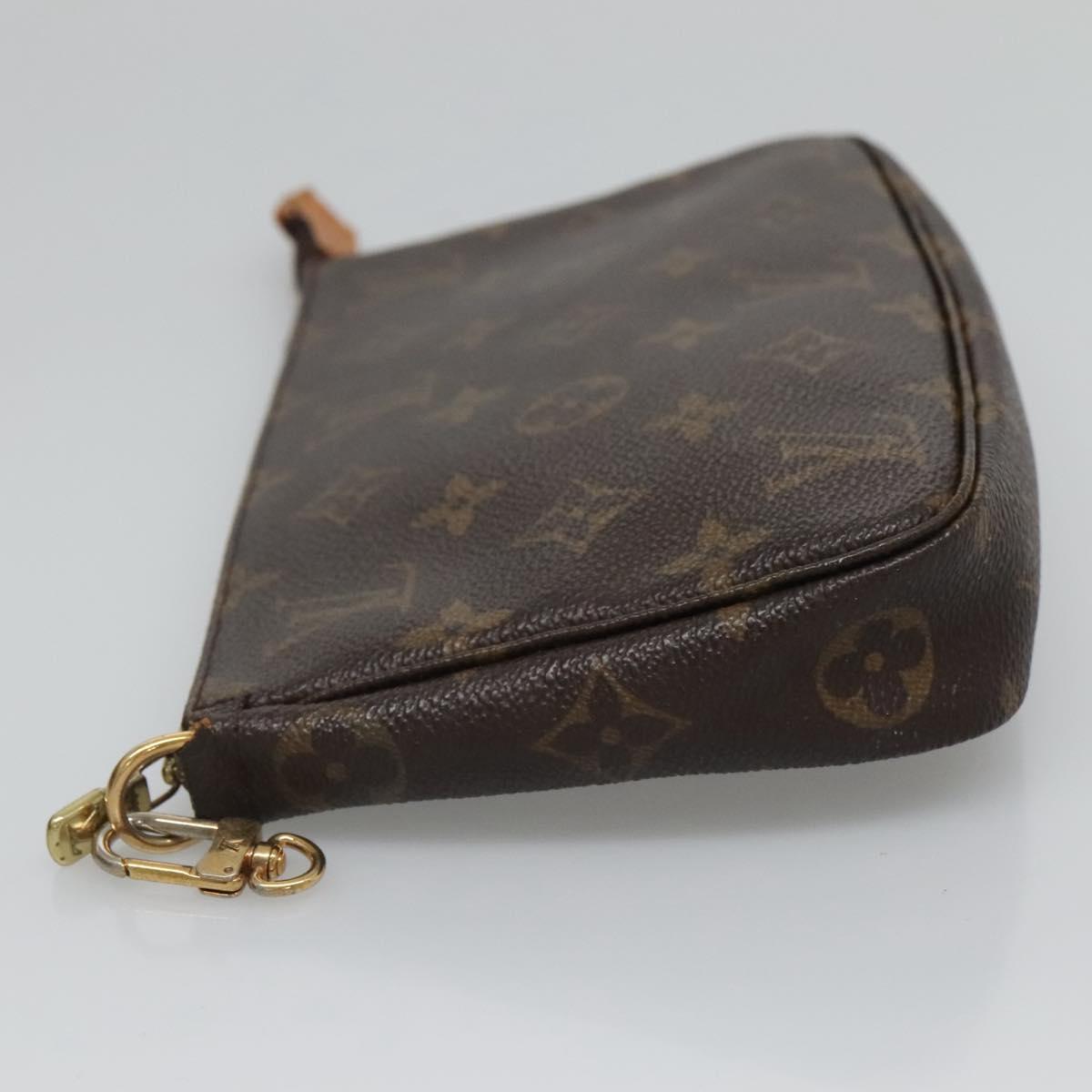 Monogram Pochette Accessoires Pouch