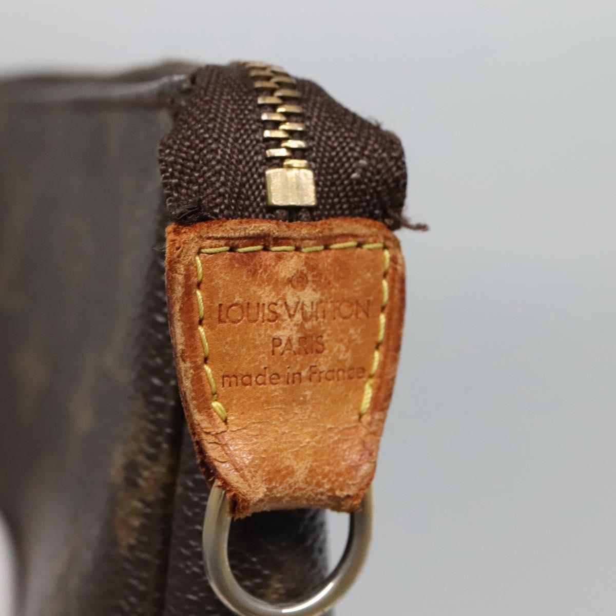 Monogram Pochette Accessoires Pouch