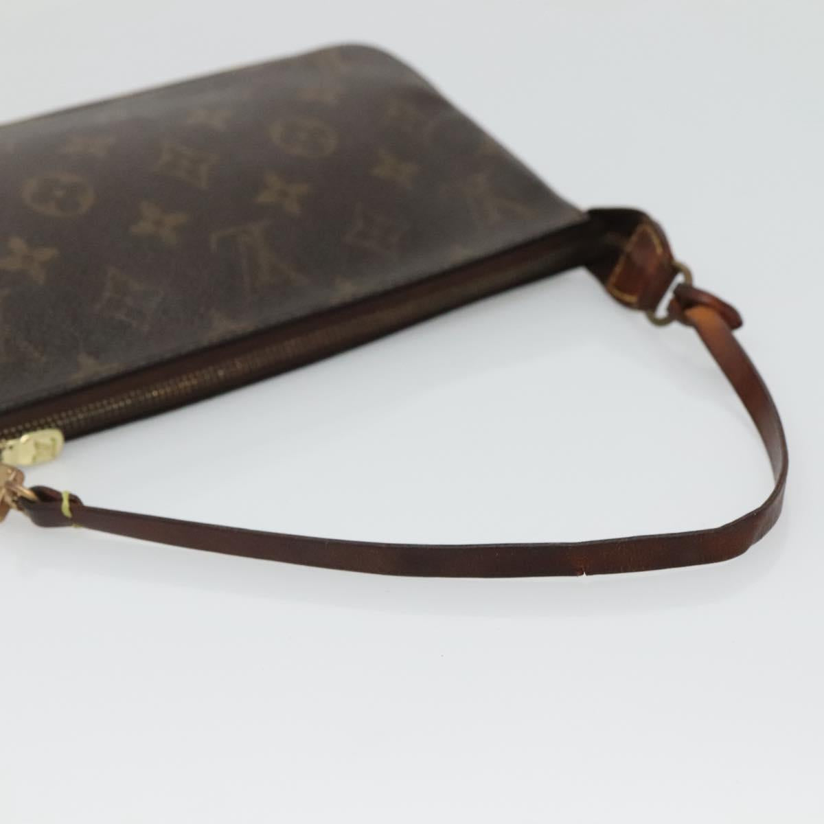 Monogram Pochette Accessoires Pouch